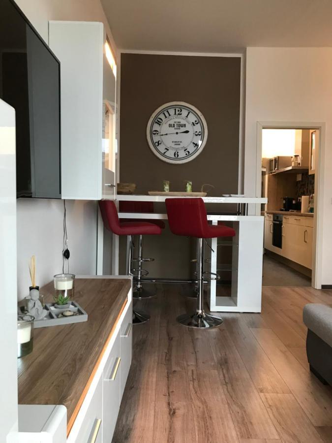 Stadthaus Artur - Apartment Madrid Ремшейд Экстерьер фото