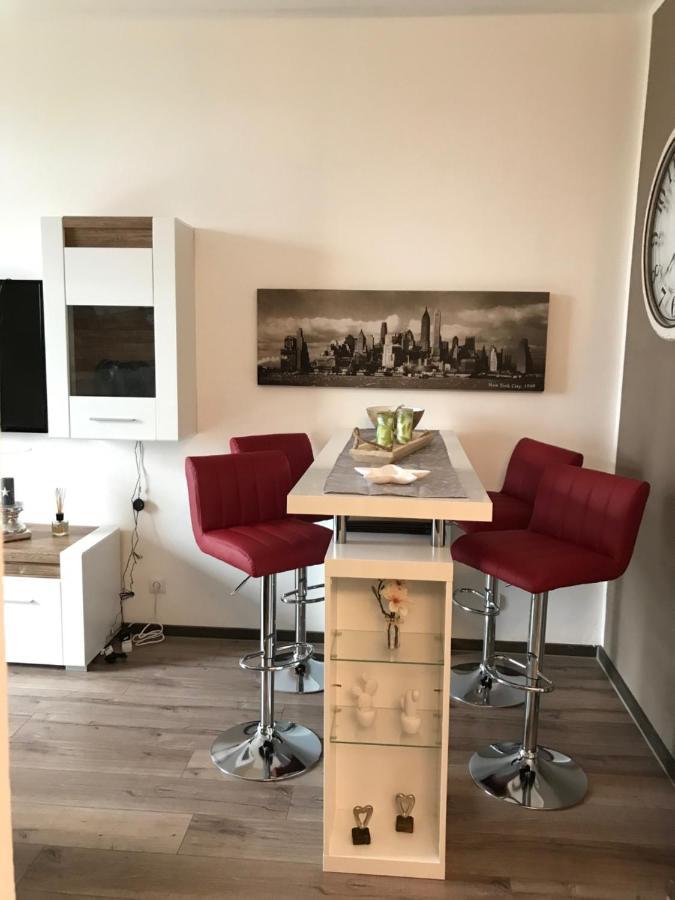 Stadthaus Artur - Apartment Madrid Ремшейд Экстерьер фото